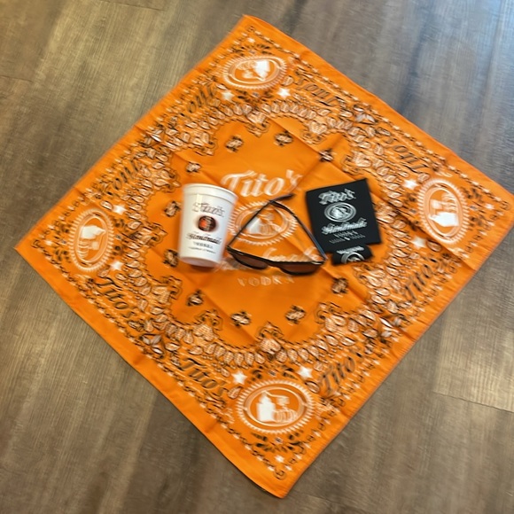 Tito’s Swag - Picture 8 of 9